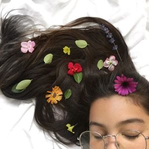 Meet your Posher, Isa